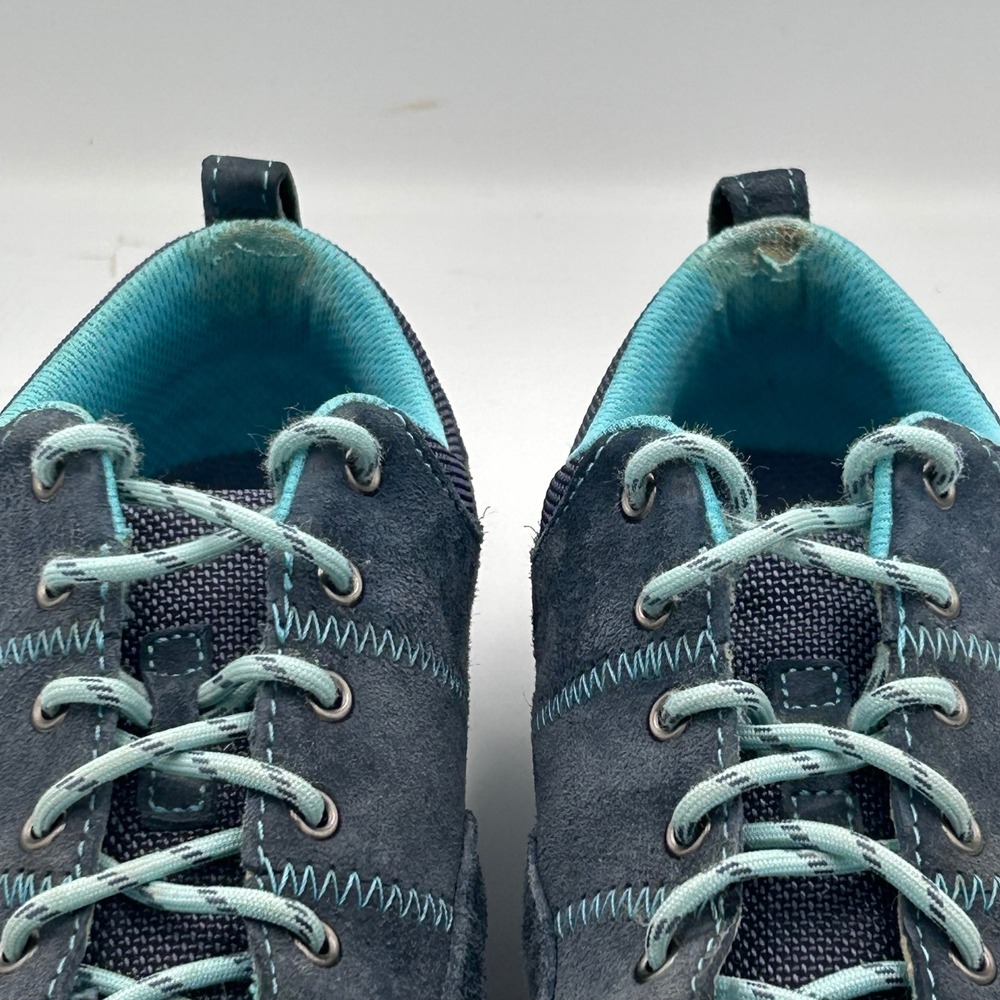 LL Bean Womens 7M Blue Suede Comfort Walking Shoes Athleisure Outdoor - Picture 3 of 10